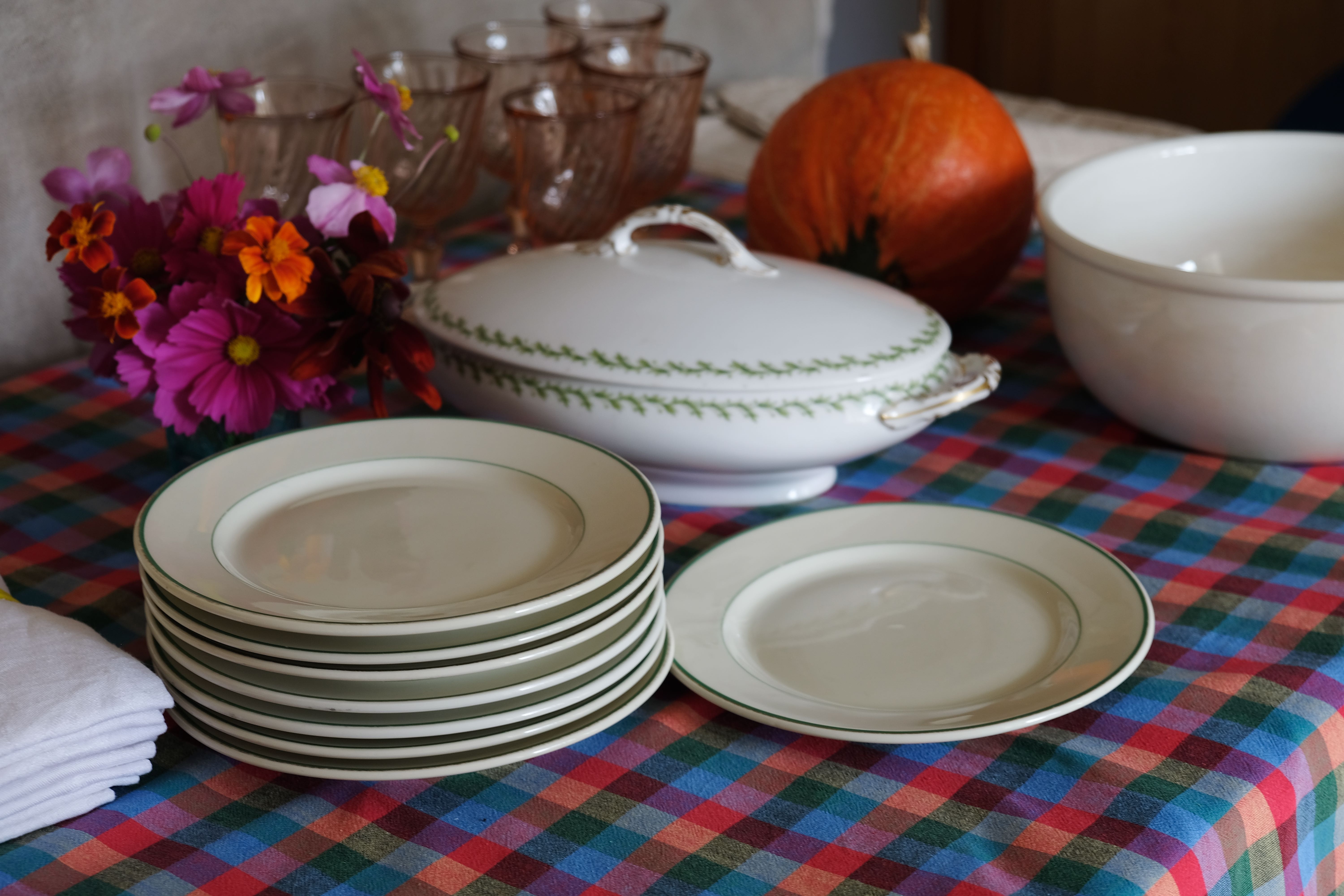 8 dessert plates of the service of the hotel "Grand Hotel Nationale" Lucerne Switzerland Buchecker & C