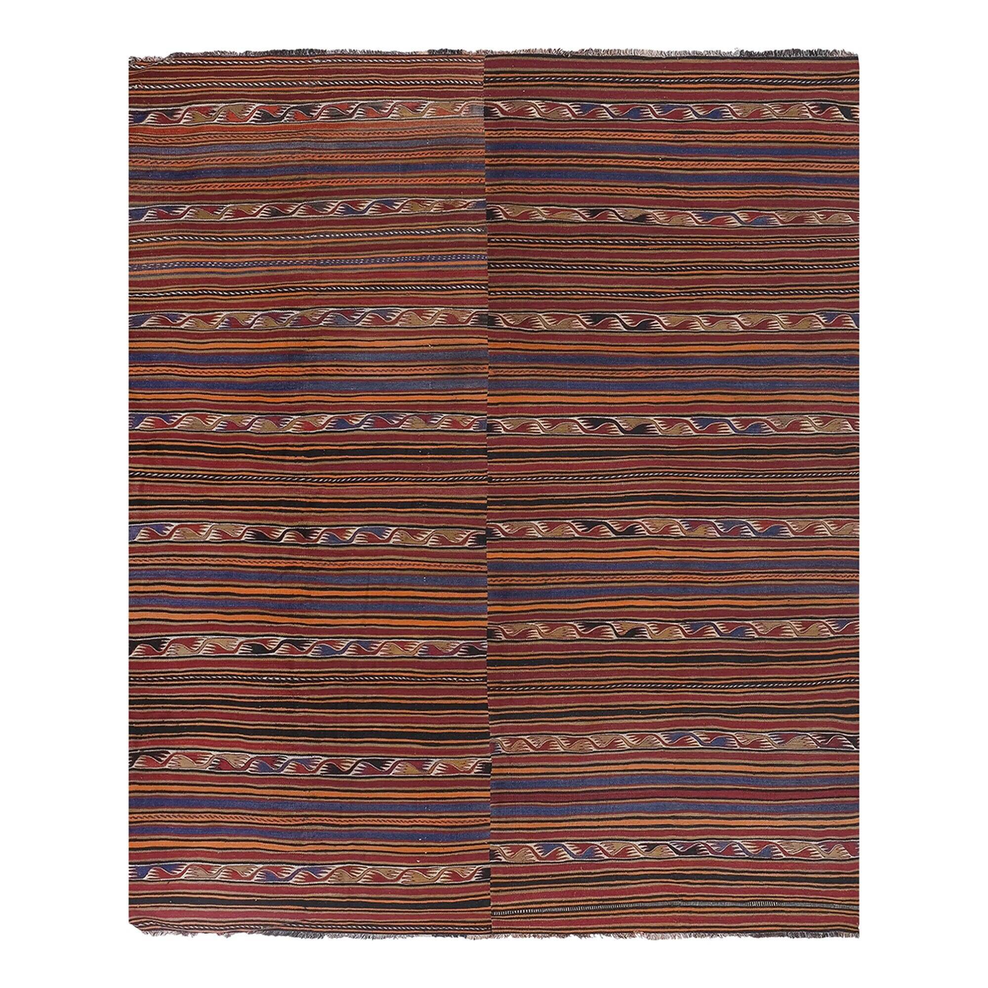 Vintage Turkish kilim, handwoven, 277x344 cm.