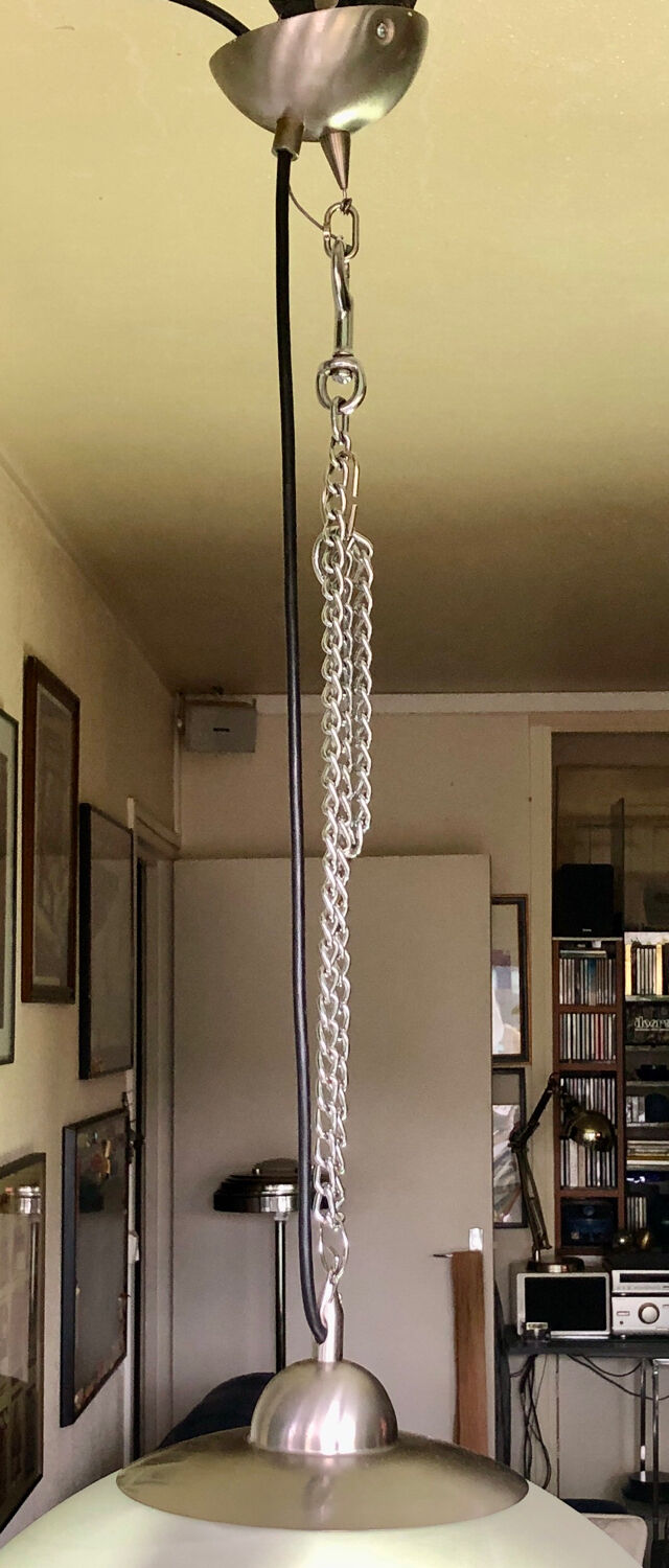 Molded glass pendant light