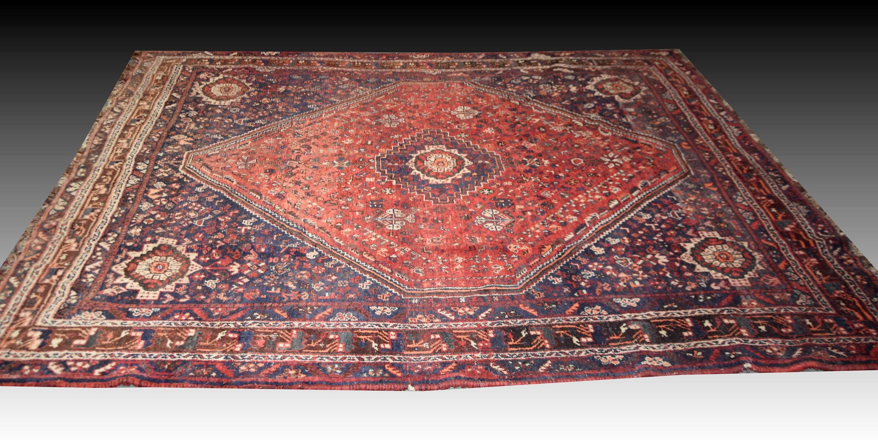 Oriental carpet Iran Shiraz, Gashghaï: 230 x 310 cm