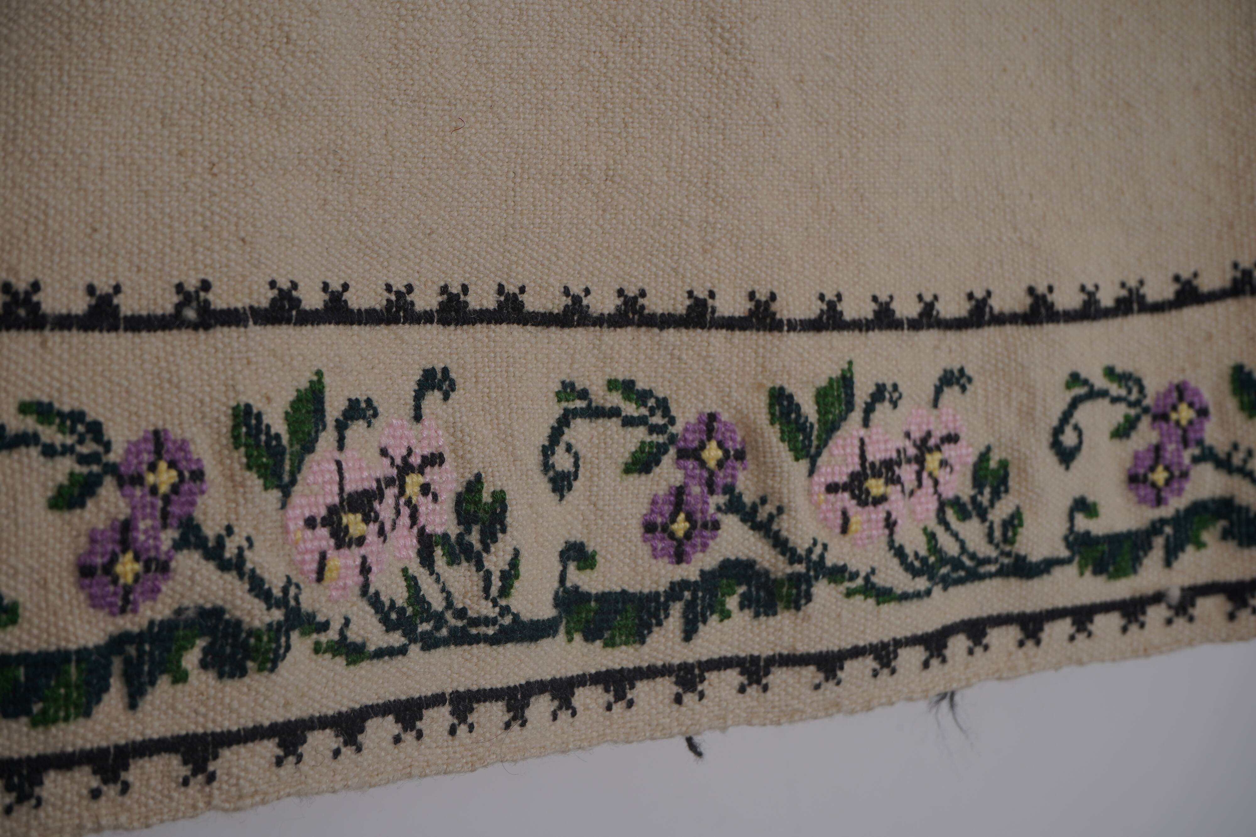 Vintage Turkish Oushak Rug Handwoven 160x250 cm