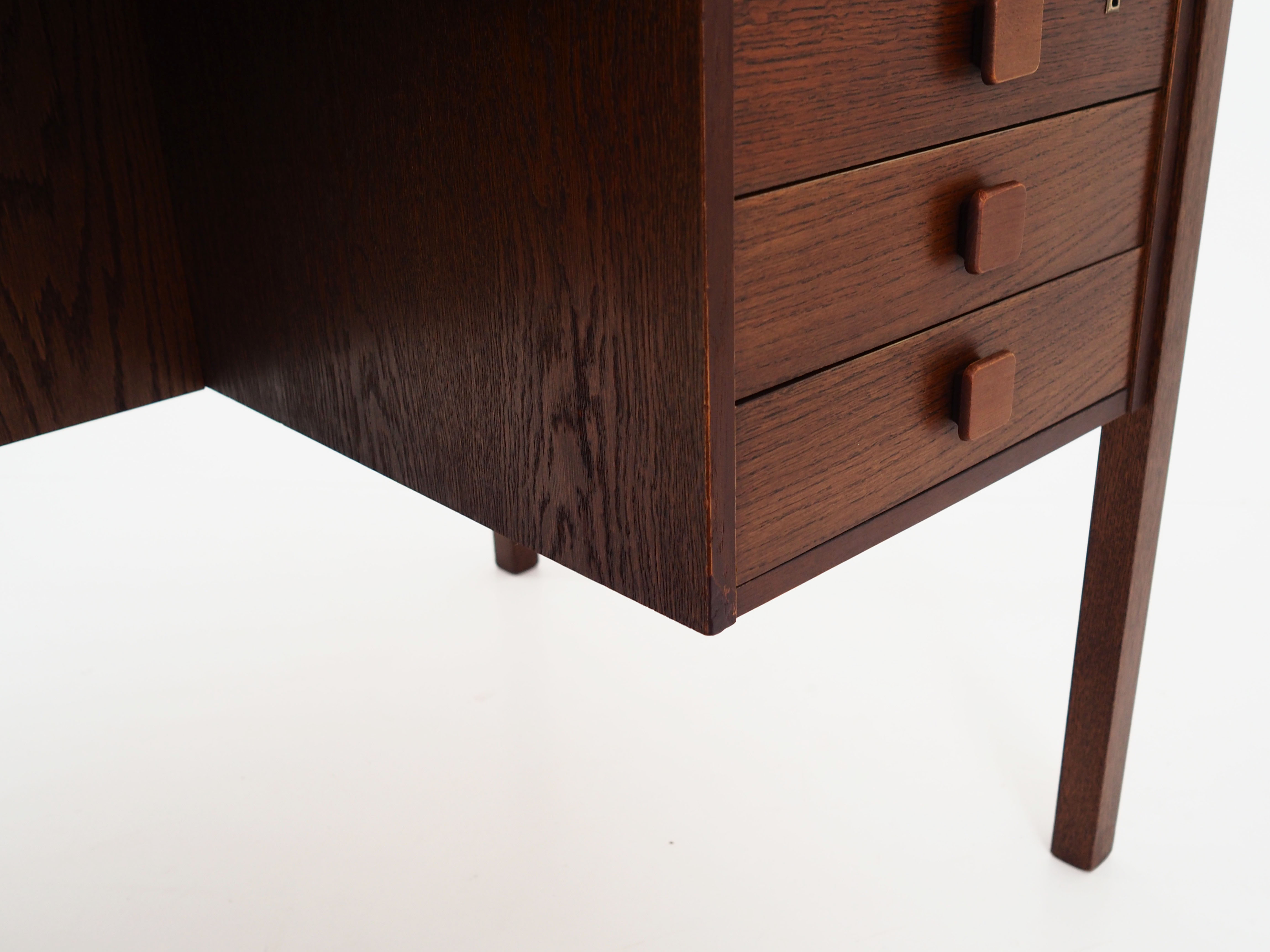 Oak wood desk by Domino Møbler Scandinavian design of the 1970s