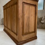 Pine shopping counter