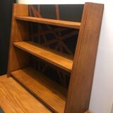 Small scandinavian shelf
