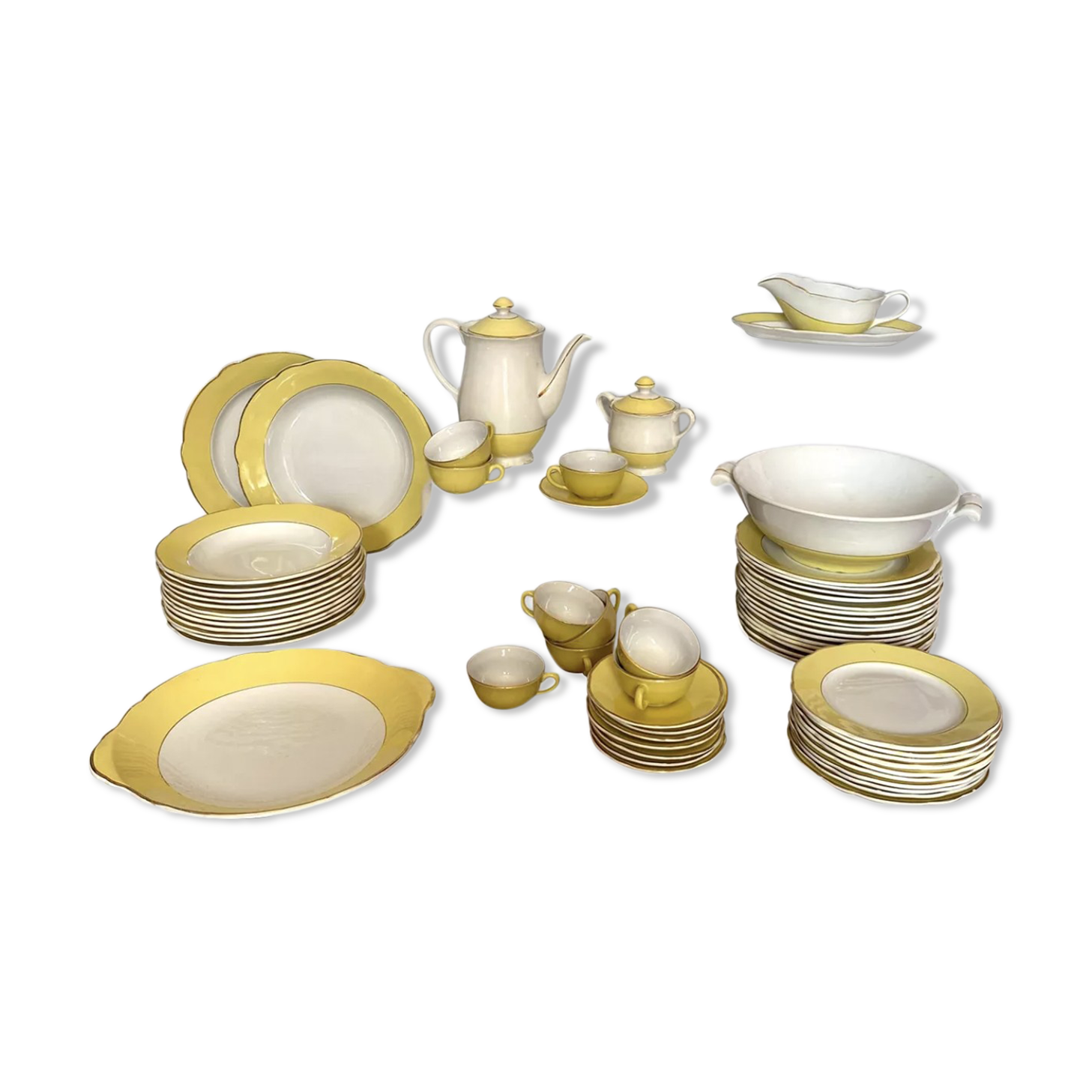 Service de 52 pièces en porcelaine kg luneville, modèle jonquille