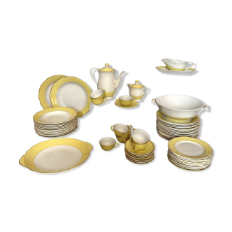 Service of 52 pieces in porcelain kg luneville, daffodil model