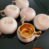 6 tasses à café anciennes en porcelaine