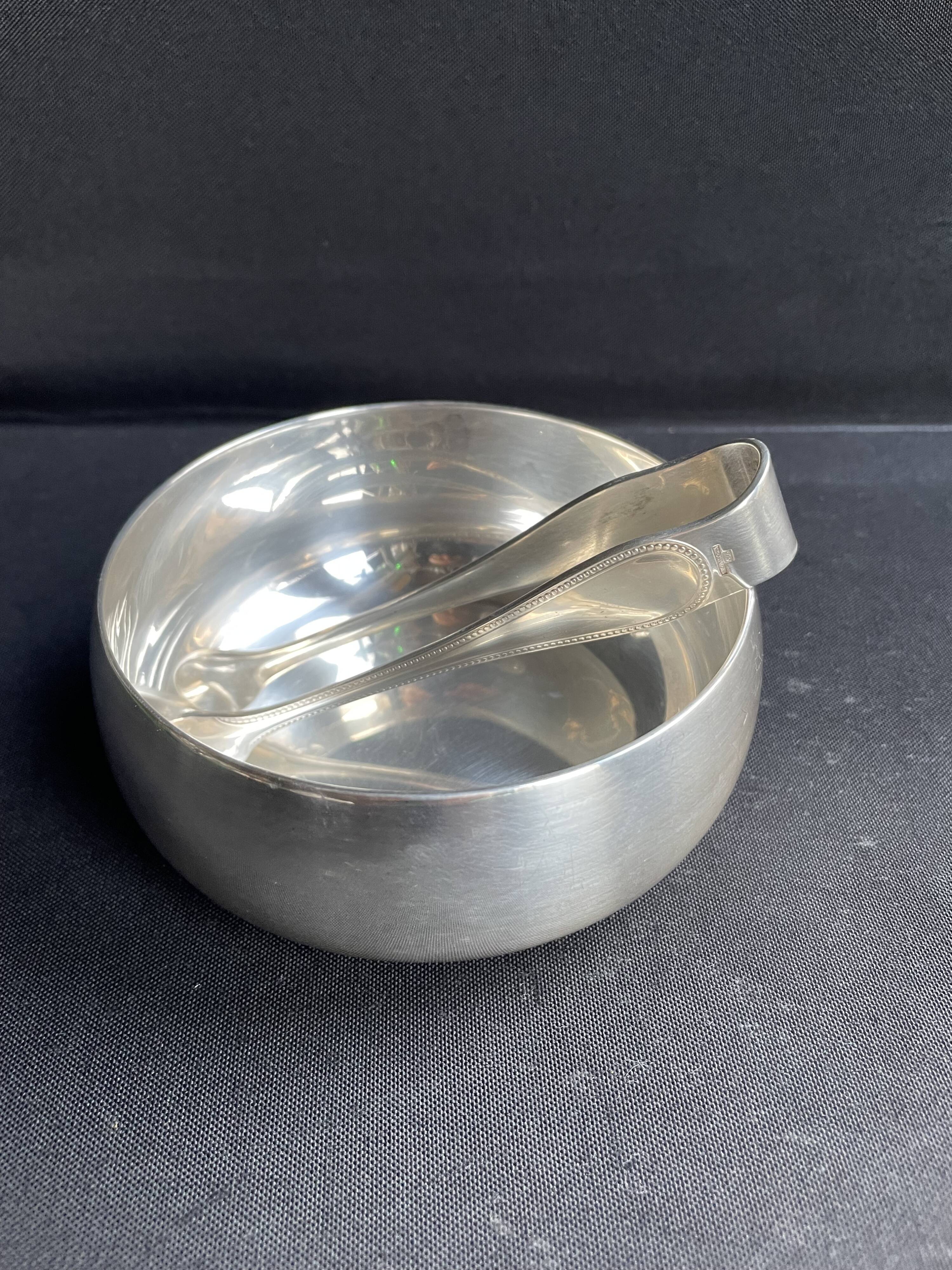 3183 – Christofle 20th century sugar bowl and tongs, this sugar bowl and tongs from the Maison