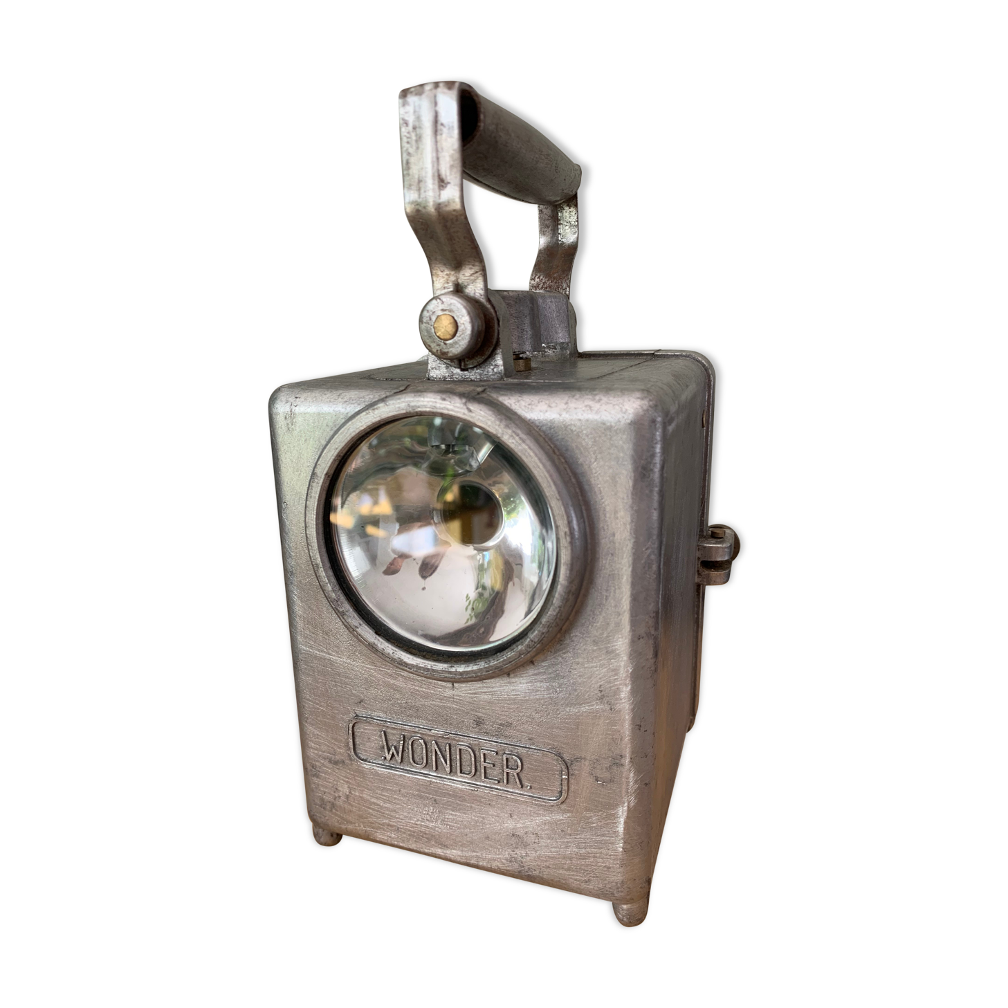 Electrified wonder lamp