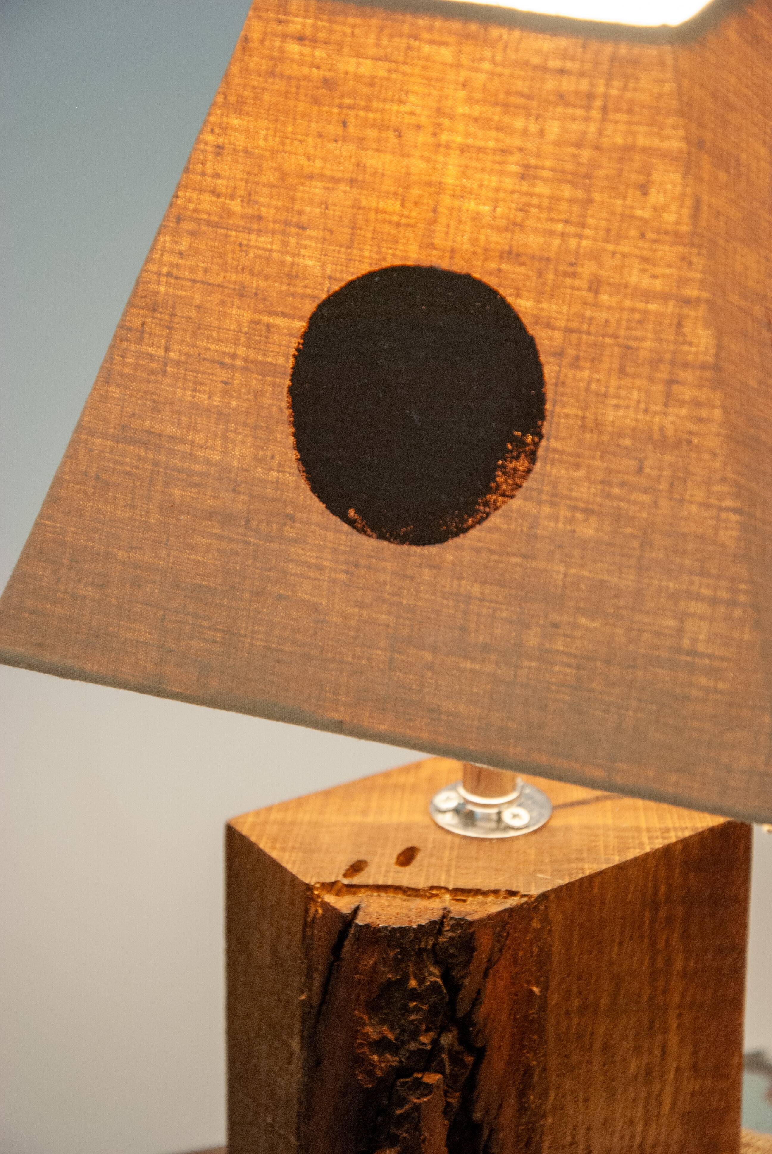 Moro bedside lamp