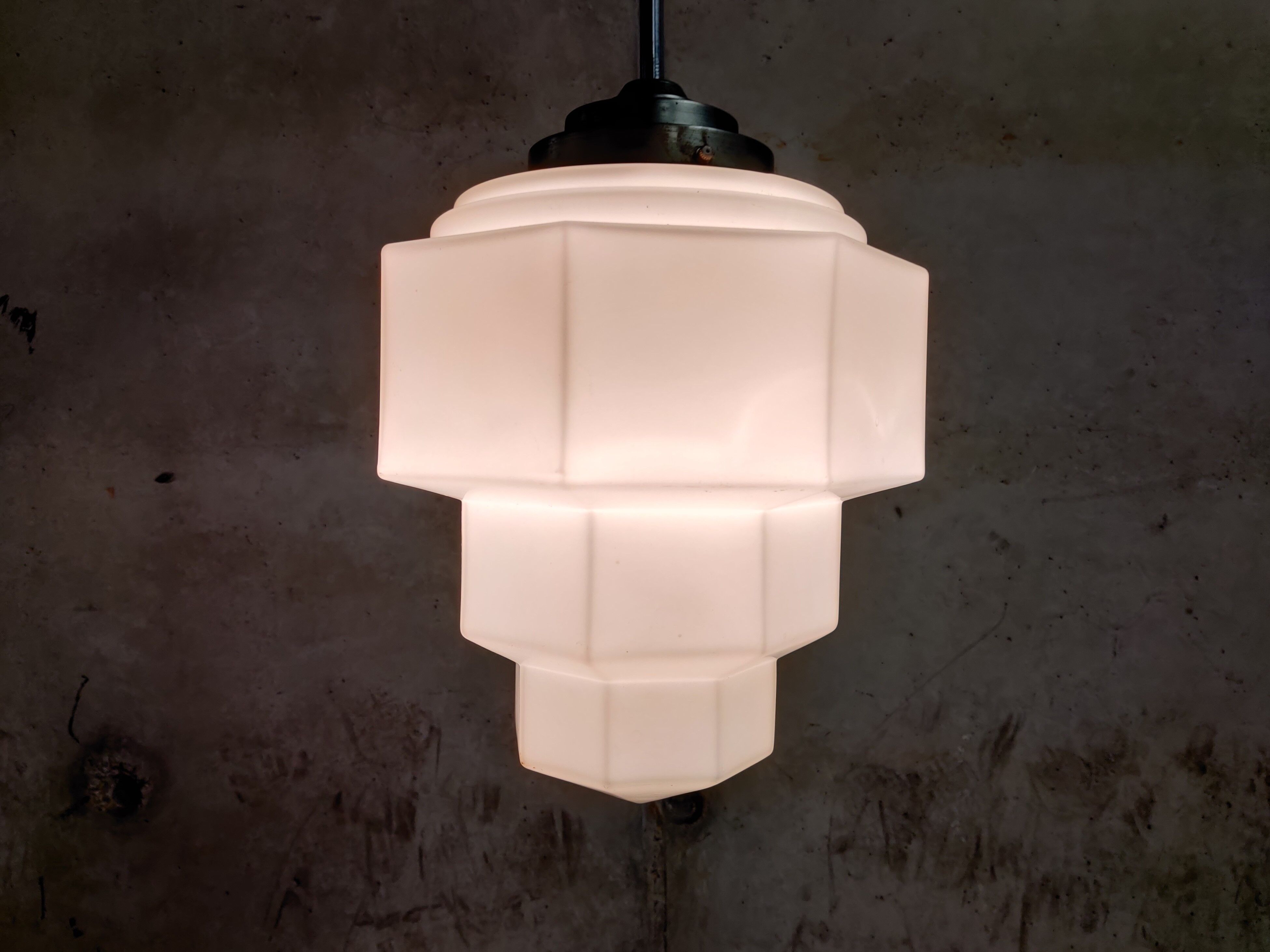 Art deco skyscraper pendant light 1930s