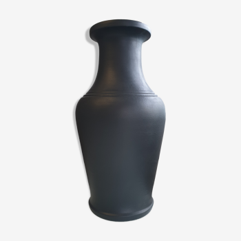 Matte black ceramic vase