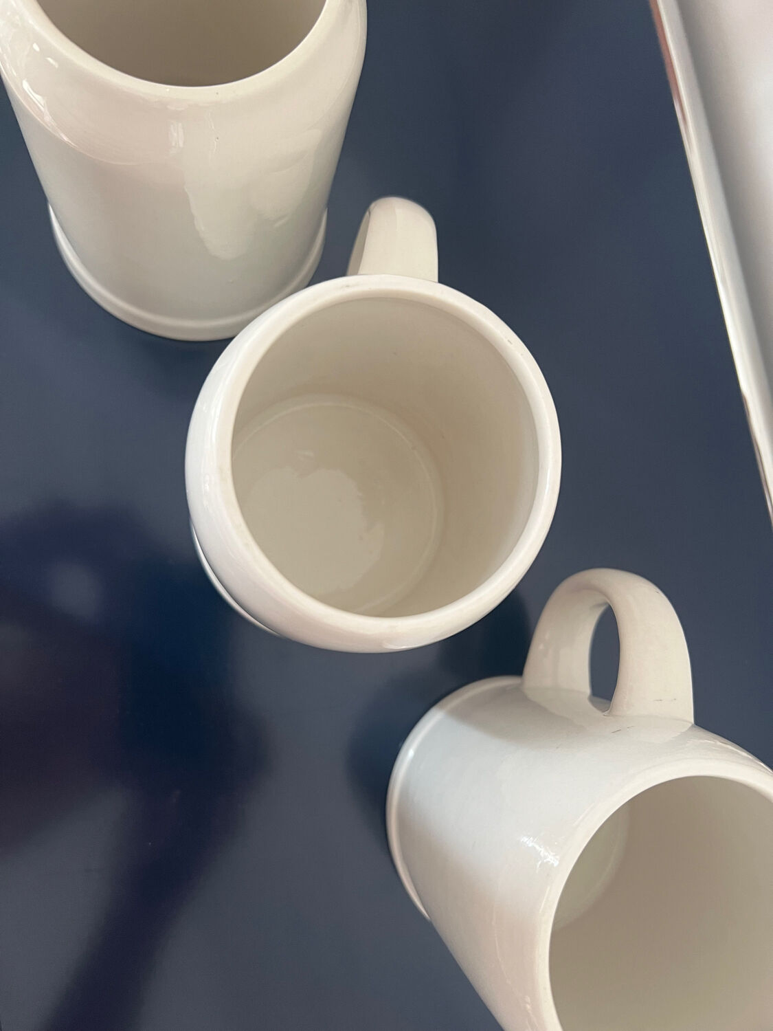 Set of 4 off-white ceramic mugs or pints