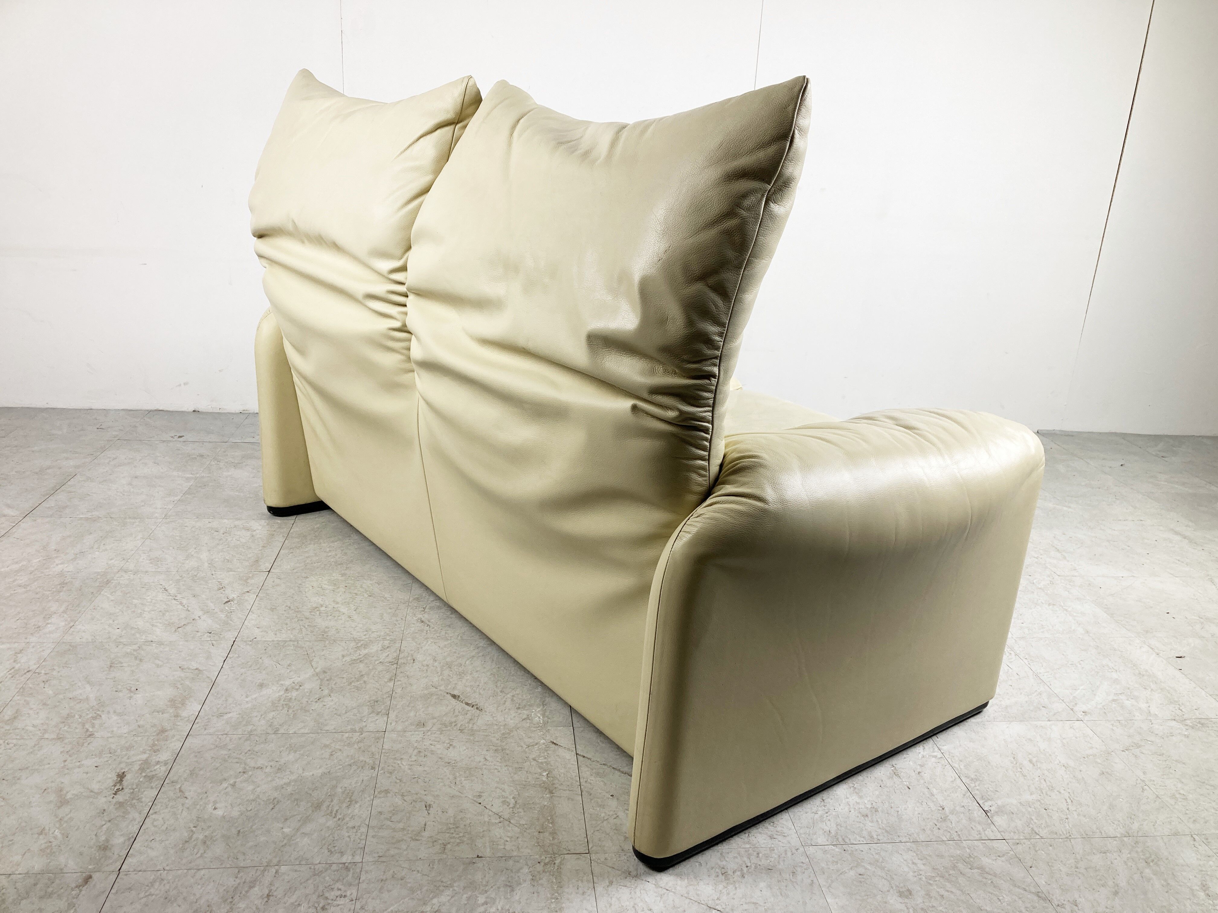 Leather Maralunga sofa by Vico Magistretti for Cassina
