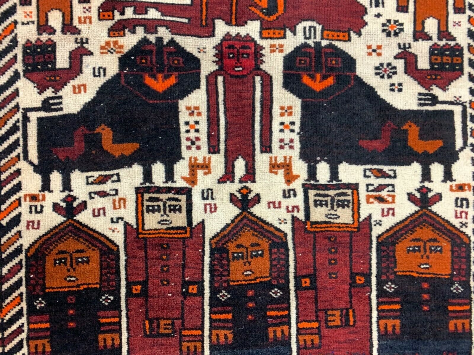 Tapis vintage tribal lion  204x110 cm