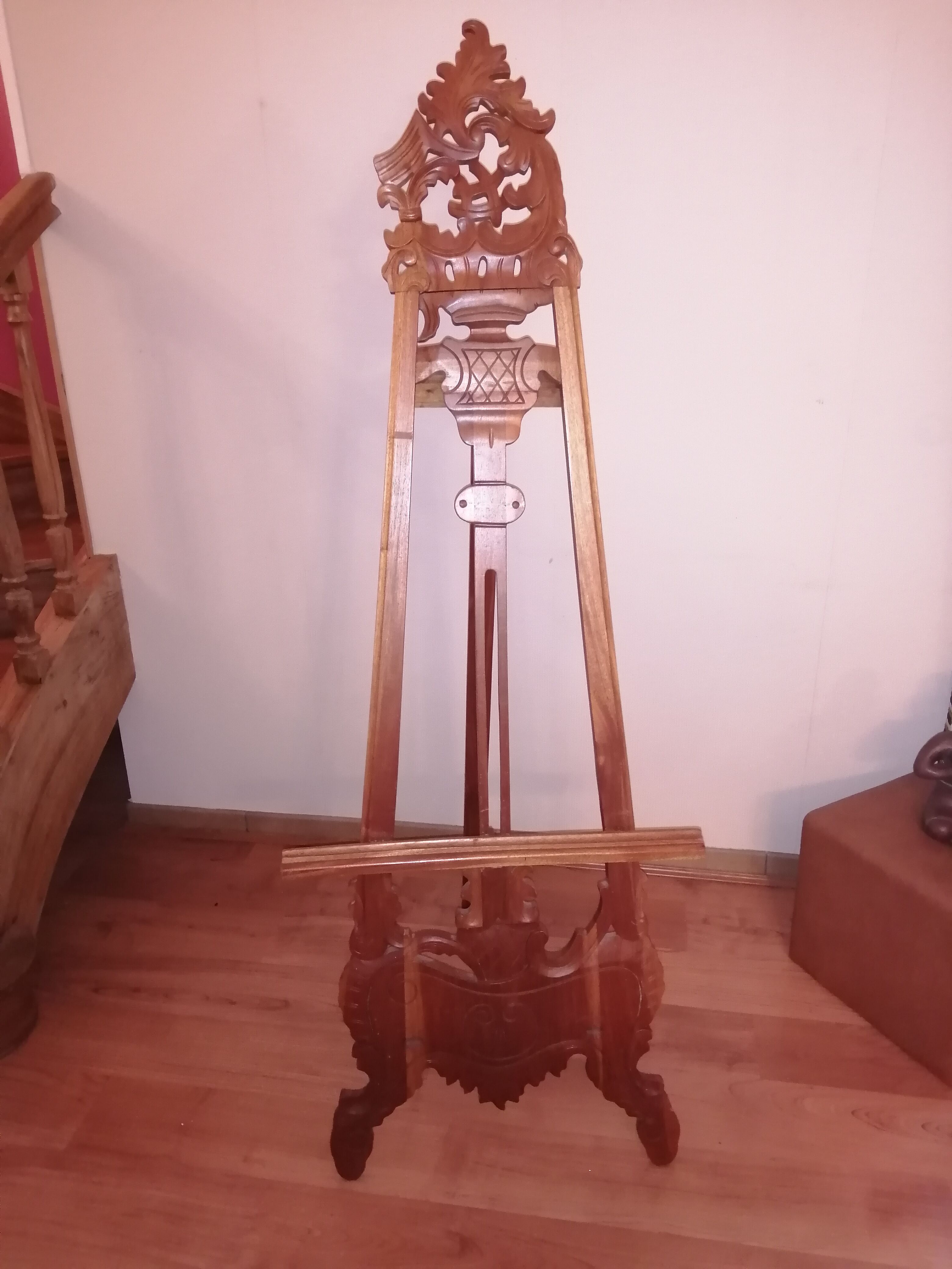 Easel in exotic carved wood, art nouveau style