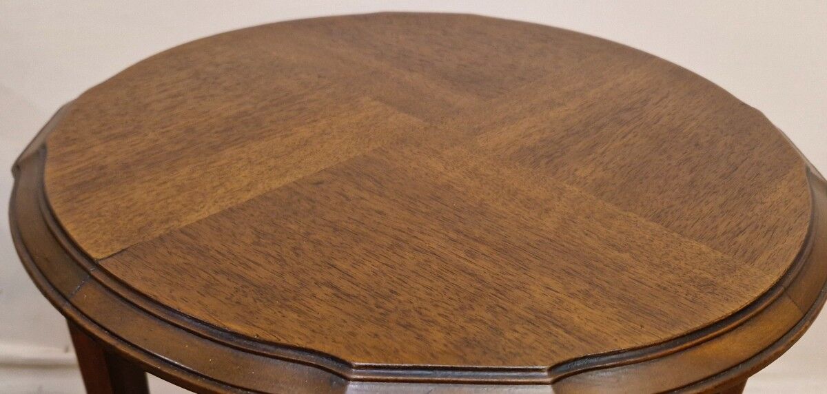 Side table in walnut - Art Deco
