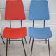 Lot de 4 chaises vintage en métal et assise en vinyle