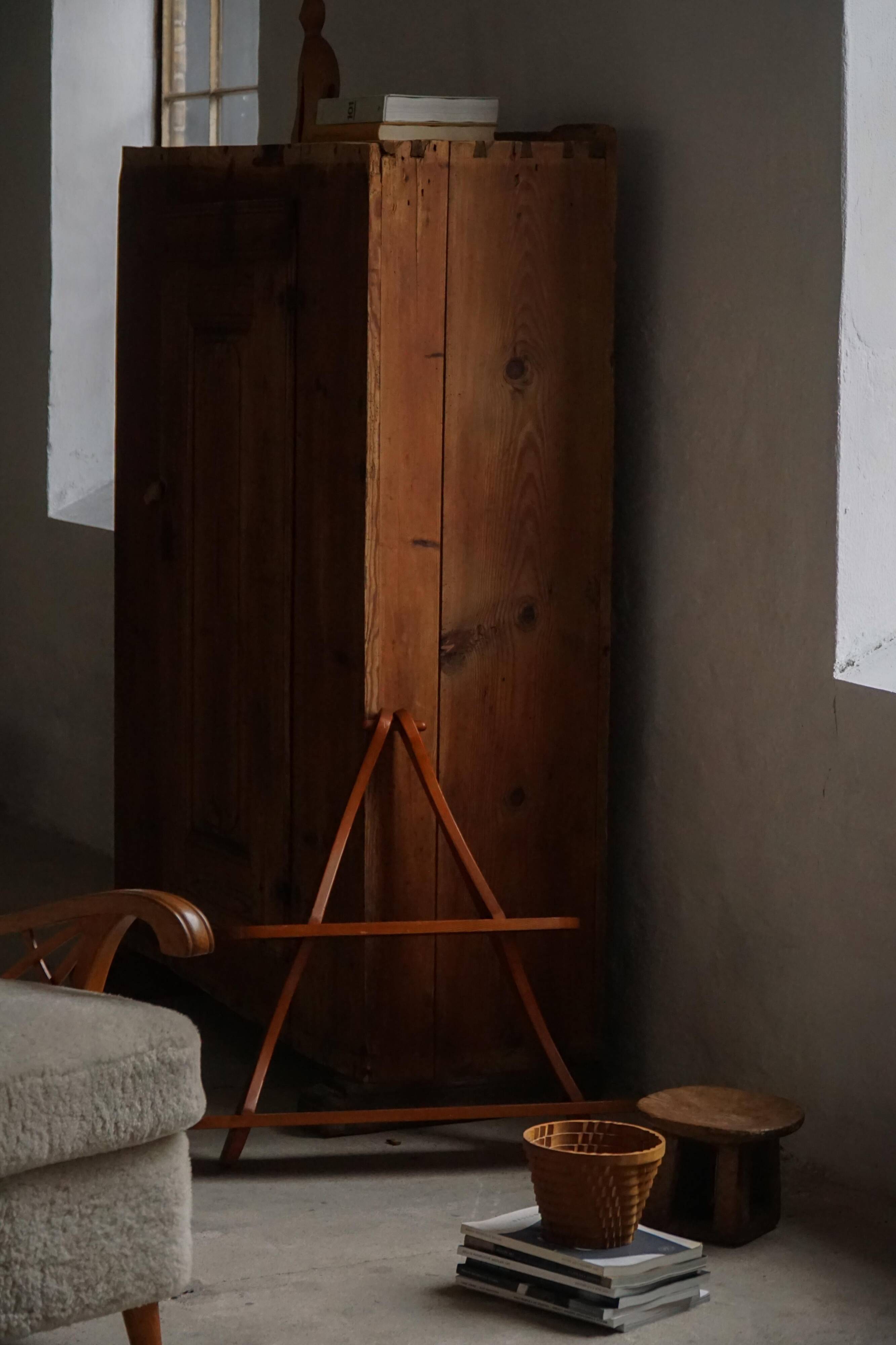 Mid-century modern Danish wall shelf "Amager" in teak, 1960s.