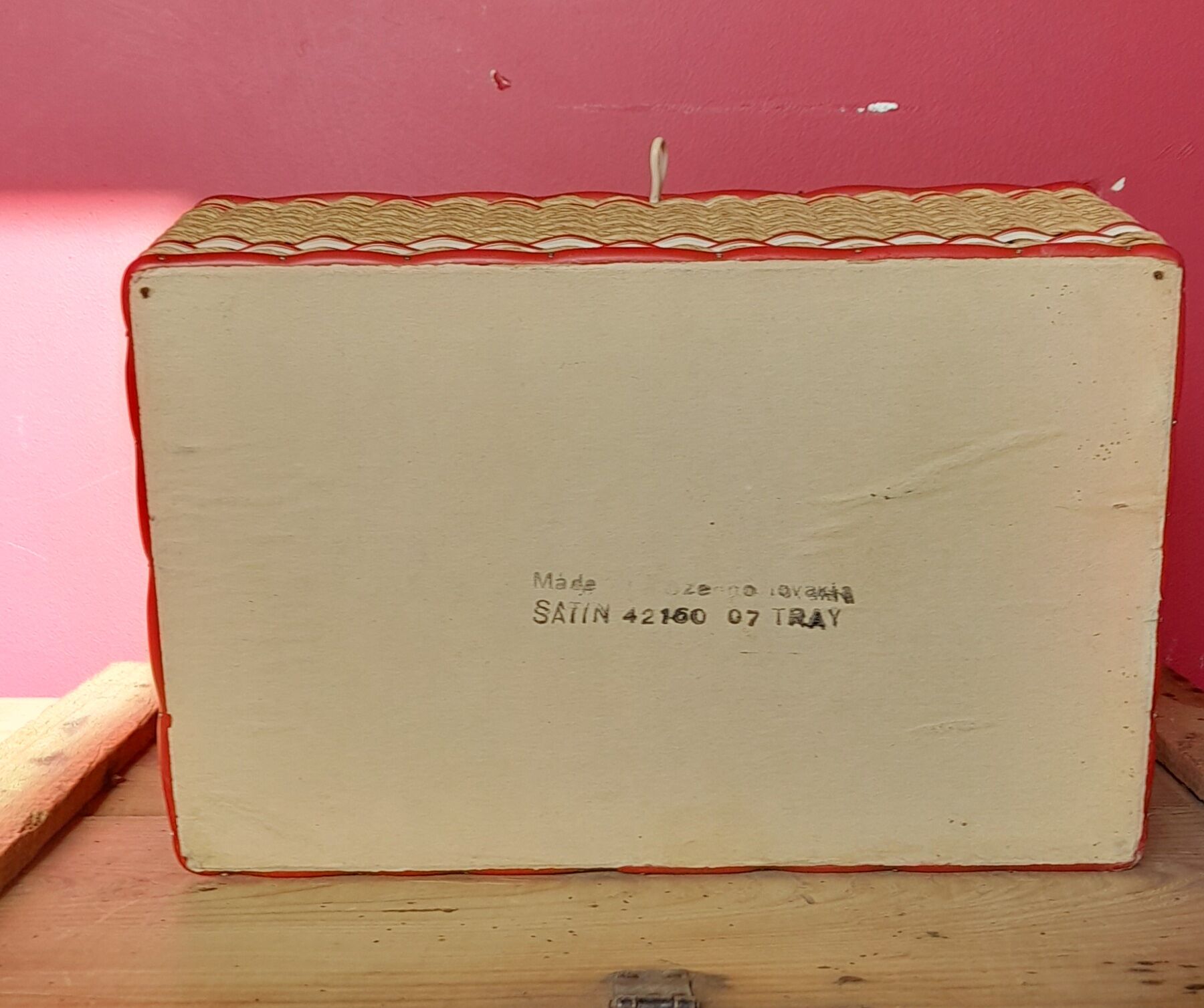 Sewing box rope and scoubidous 60s