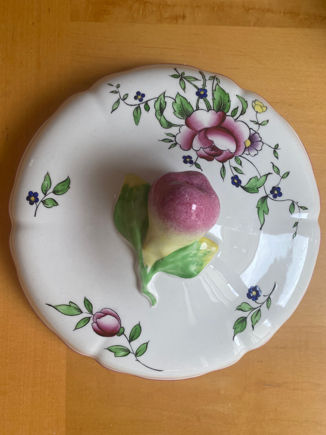 Old Villeroy & Bock soup tureen