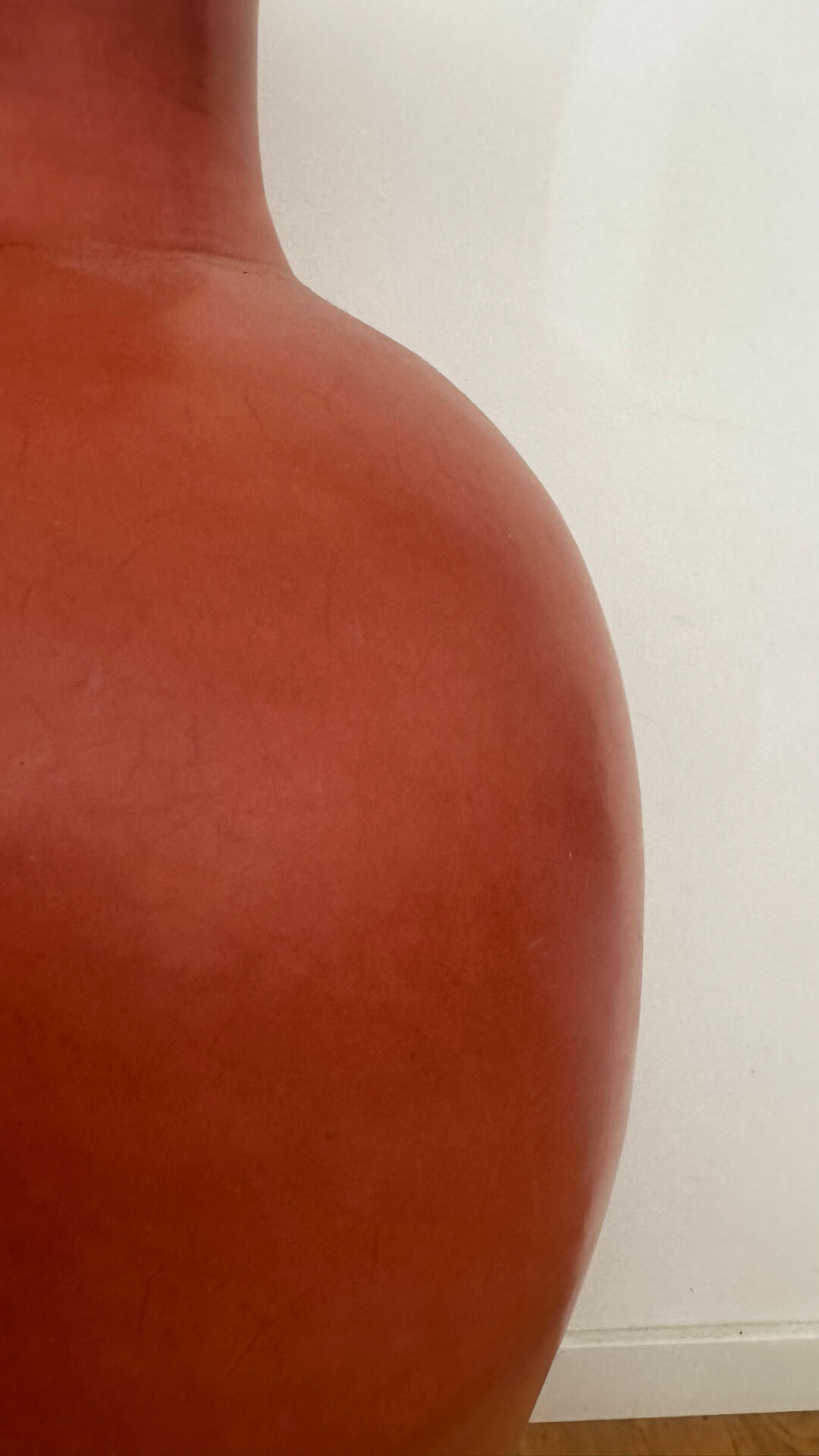 Large monumental vase in red terracotta