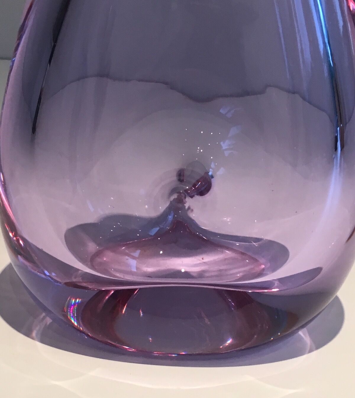 Pear-shaped glass vase