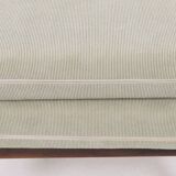 Fauteuil vintage olive vert velours côtelé 1960