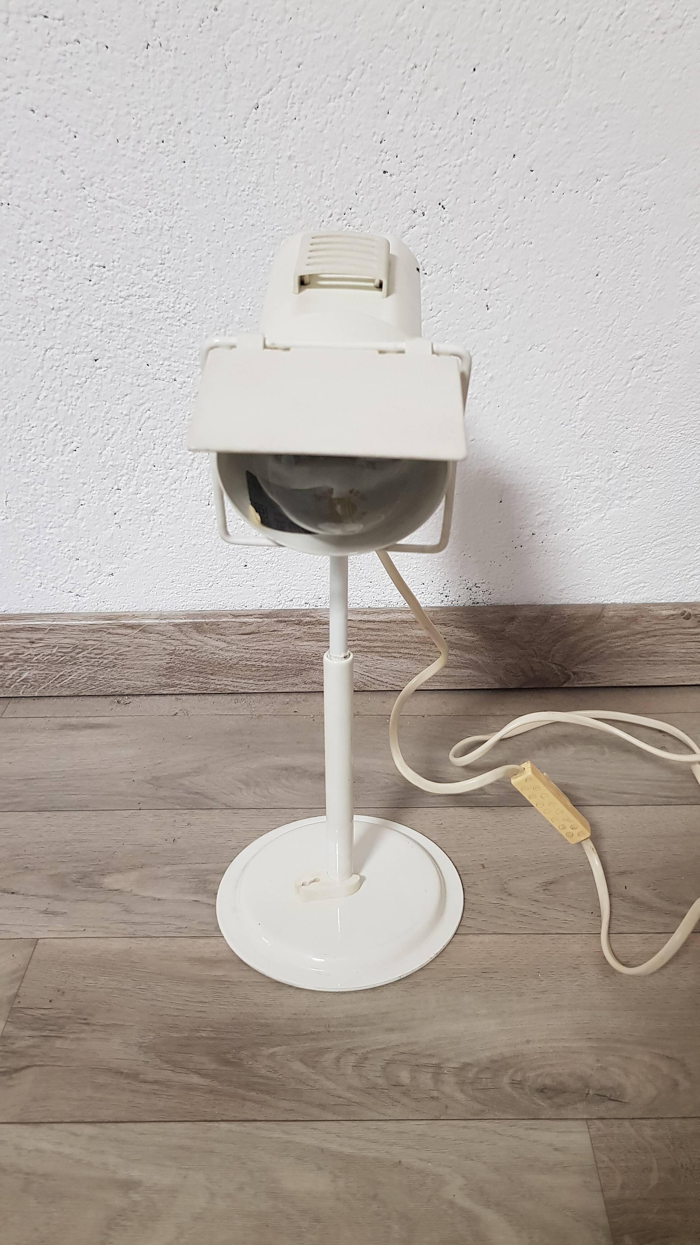 Industrial lamp