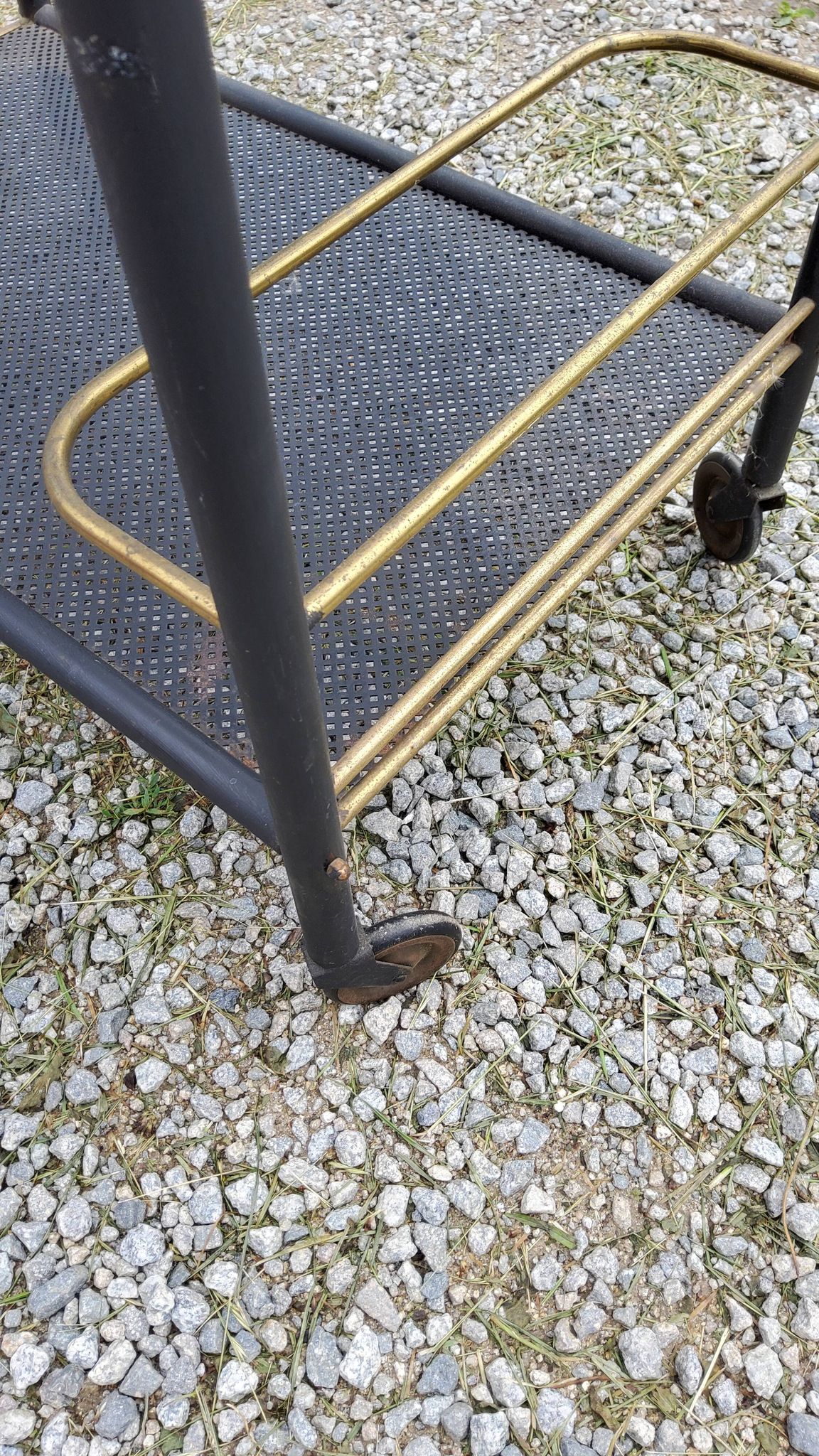 Rolling service bar of the 50s in rigitulle and brass