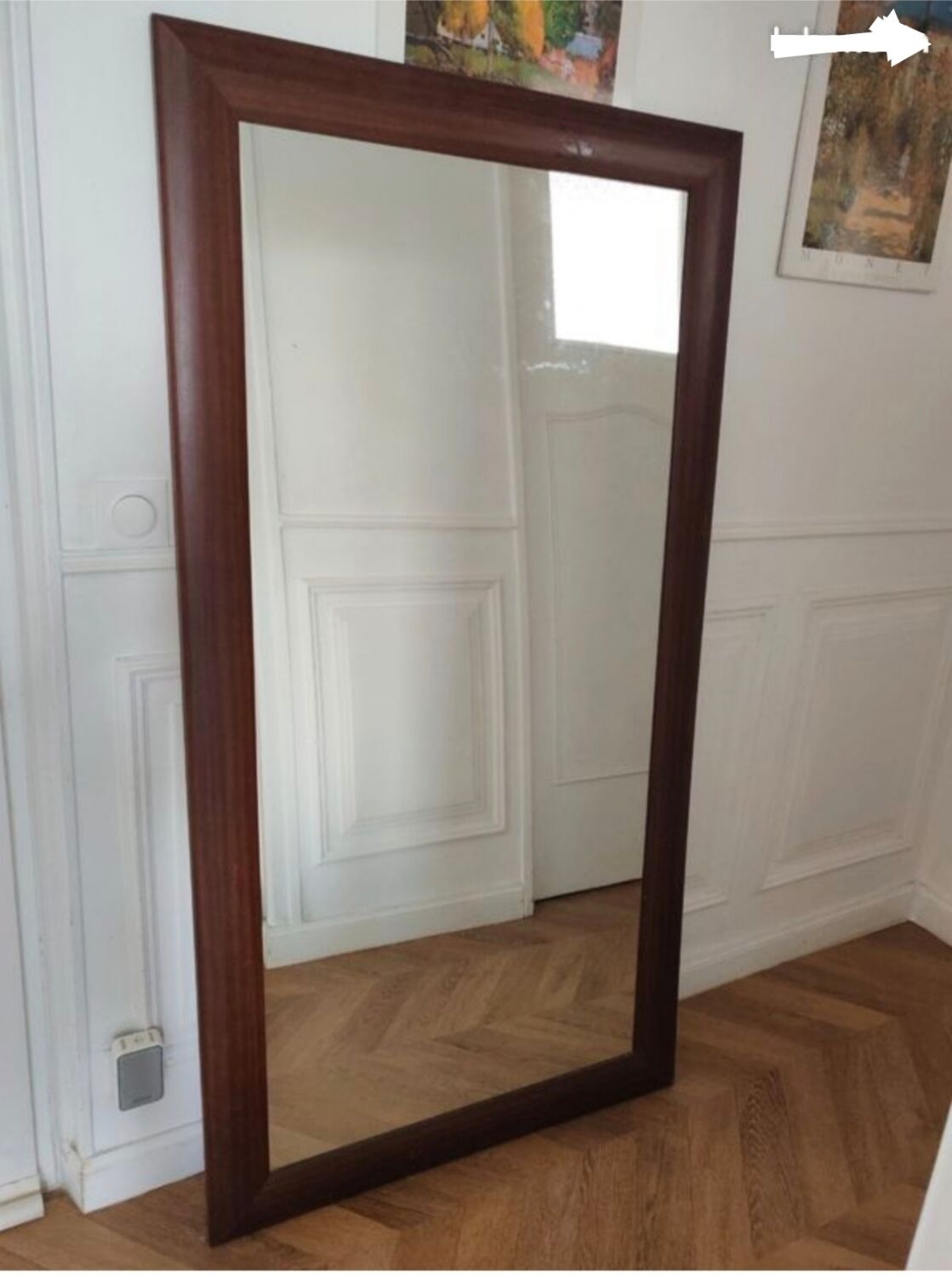 Wooden mirror of very good quality