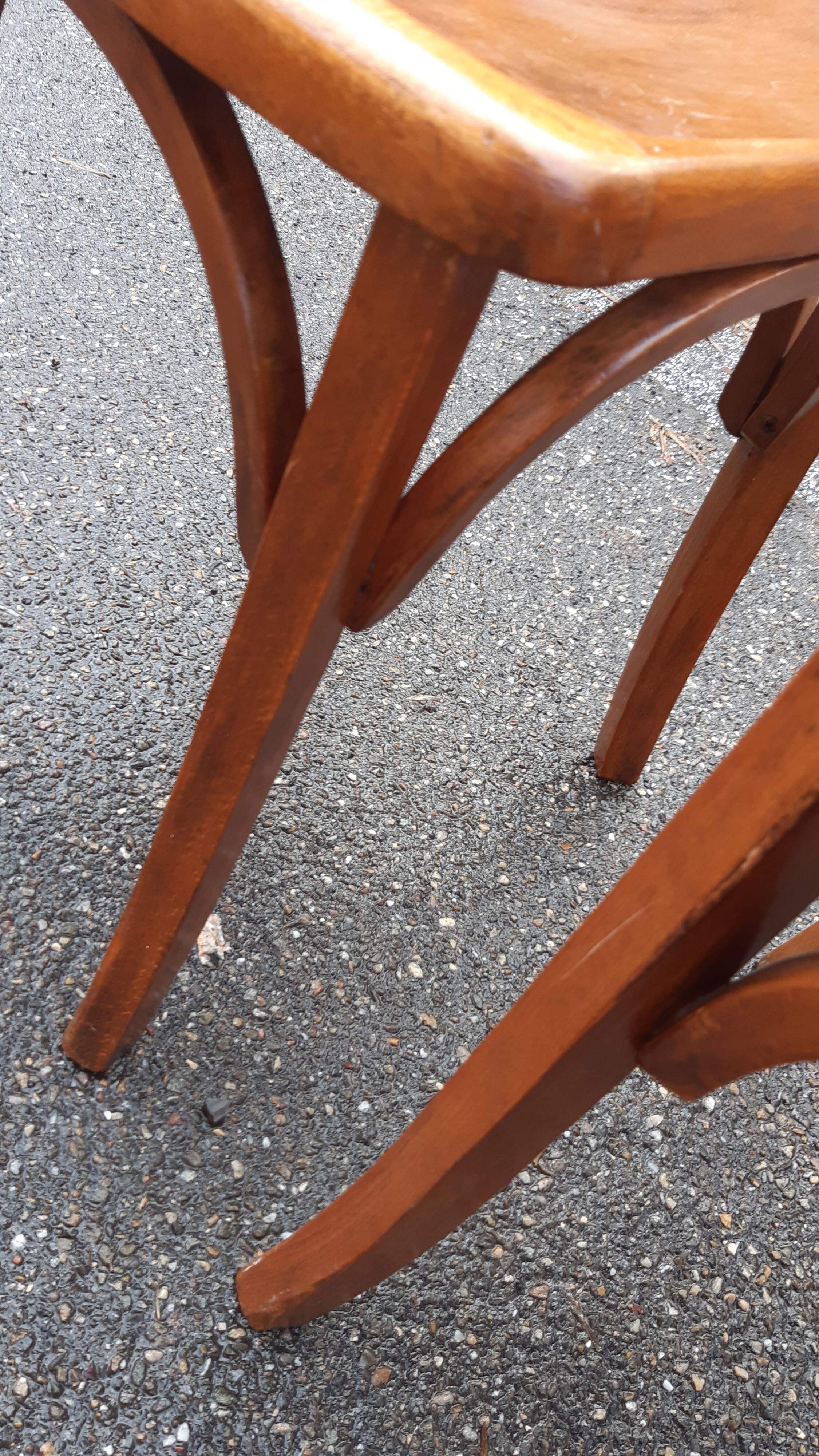 Paire de chaises bistrot années 60