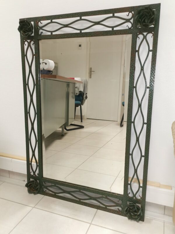 Console et miroir en fer forgé de style Art Nouveau - Art Déco