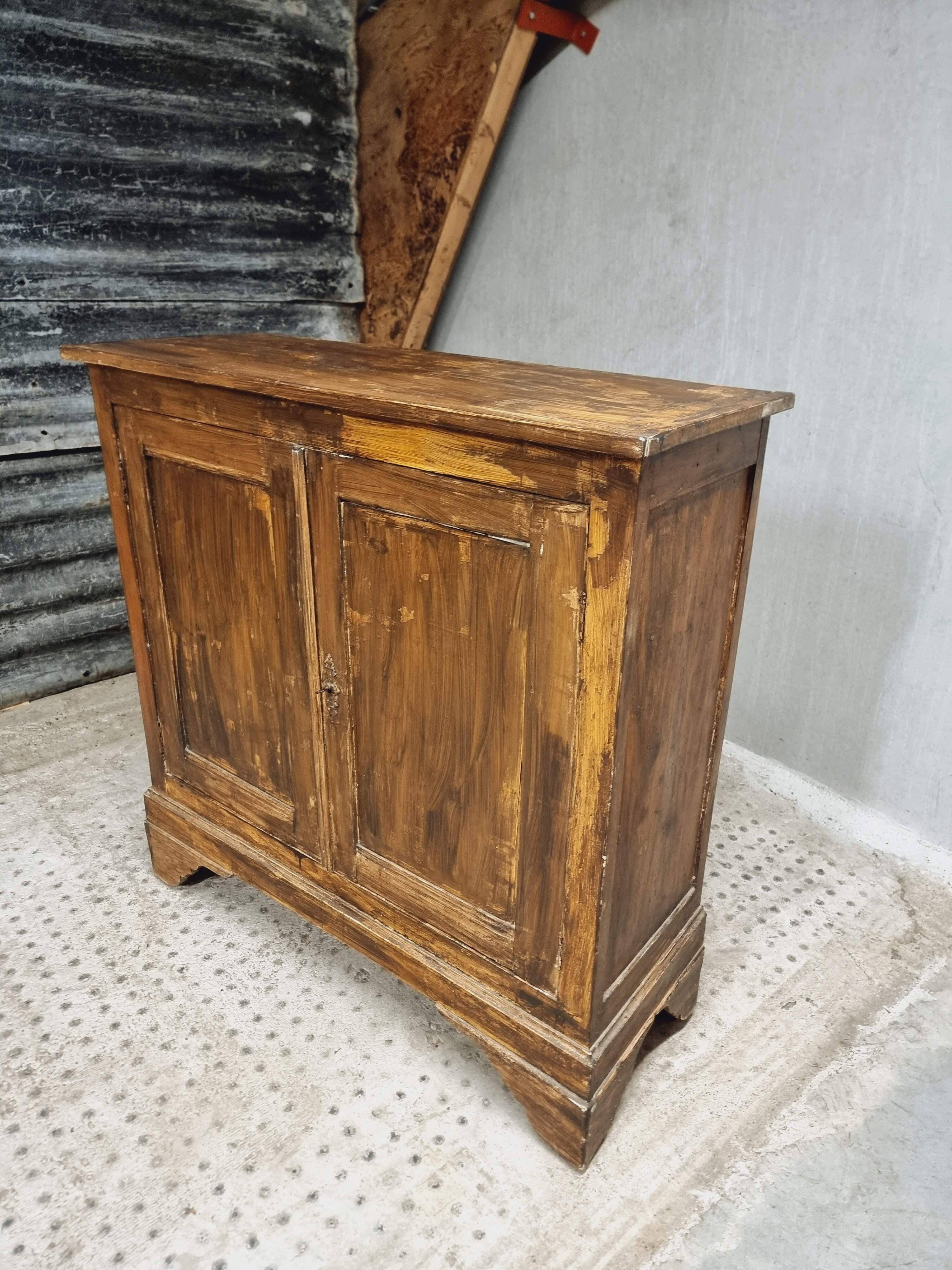 Antique sideboard, farmhouse cabinet, 112x114cm
