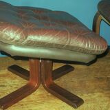 Scandinavian bentwood cantilever leather lounge chair with footrest, 1960s