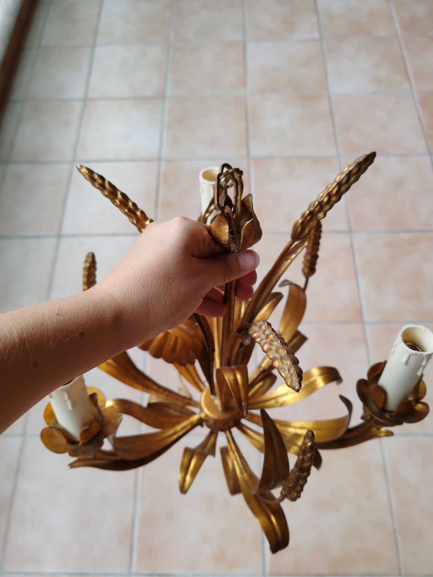 Golden lustre