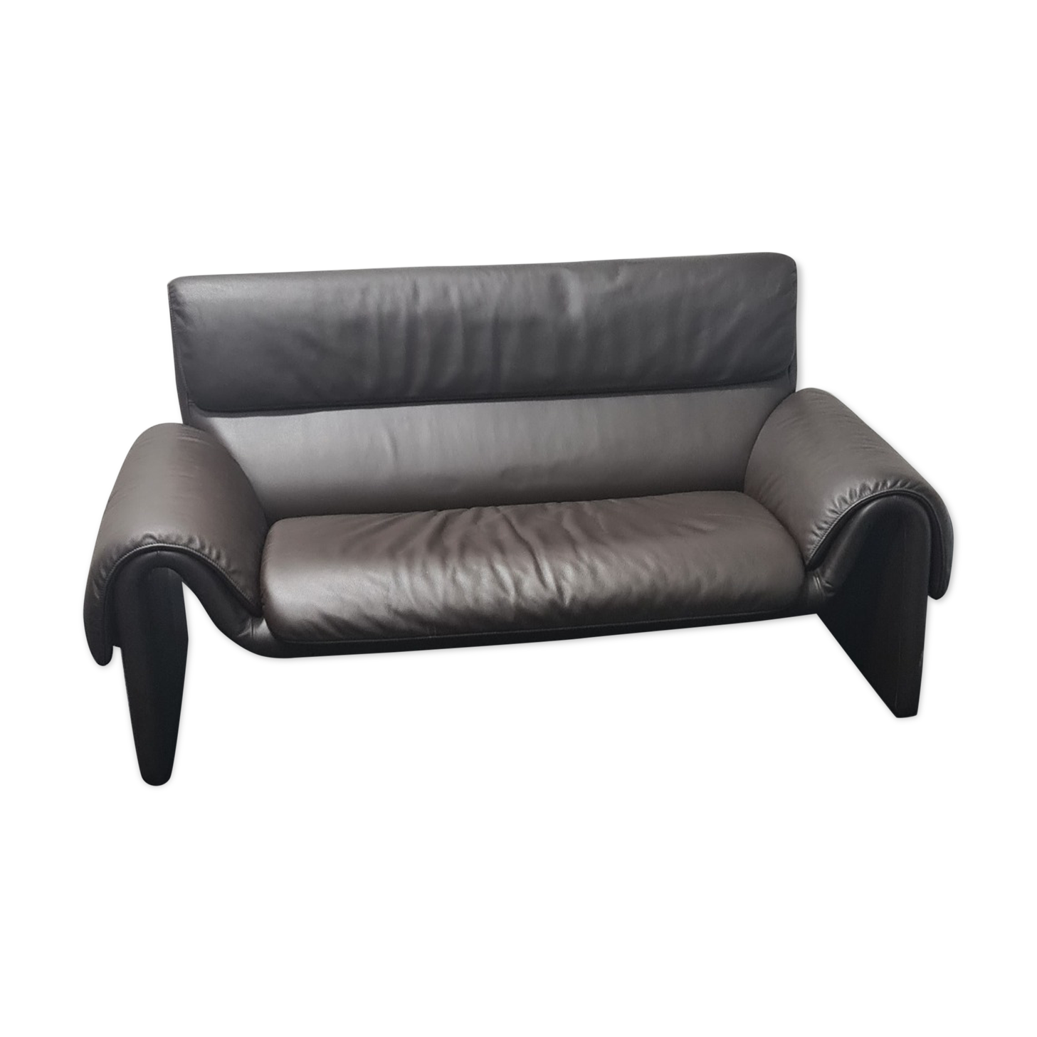 Vintage Swiss 2 seater leather sofa by De Sede model DS 2011