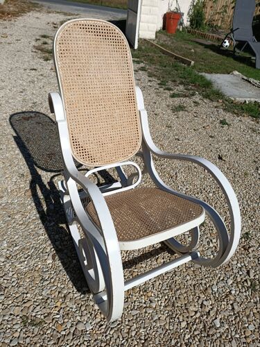 Rocking-chair vintage cannage