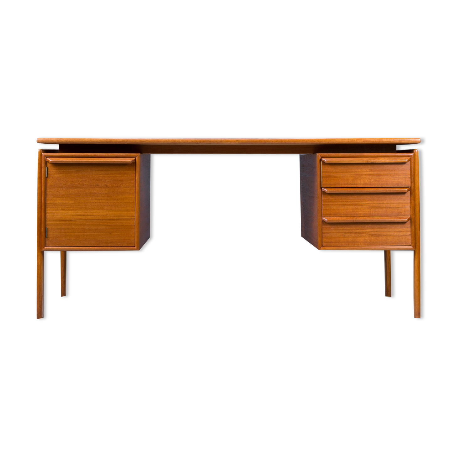 Mid-Century Teak Desk from Gv Møbler, 1960s