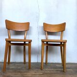 Pair of wooden chairs bistrot