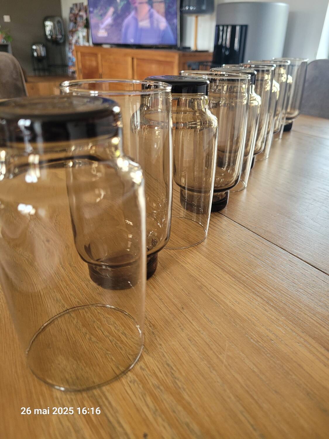 10 verres à eau en verre fumé BP