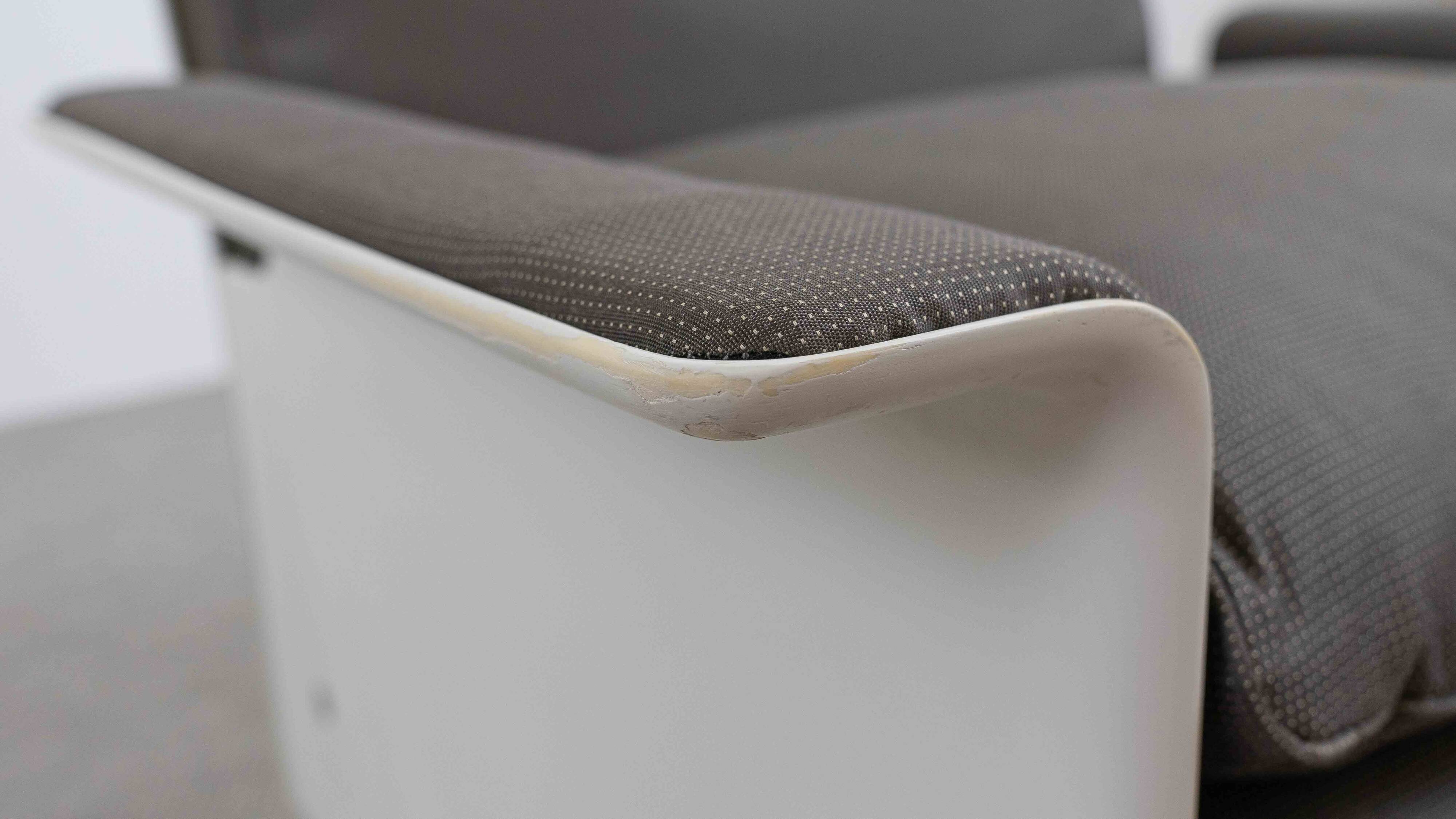 Vitsoe seatgroup by dieter rams, model 620, easychair+sofa