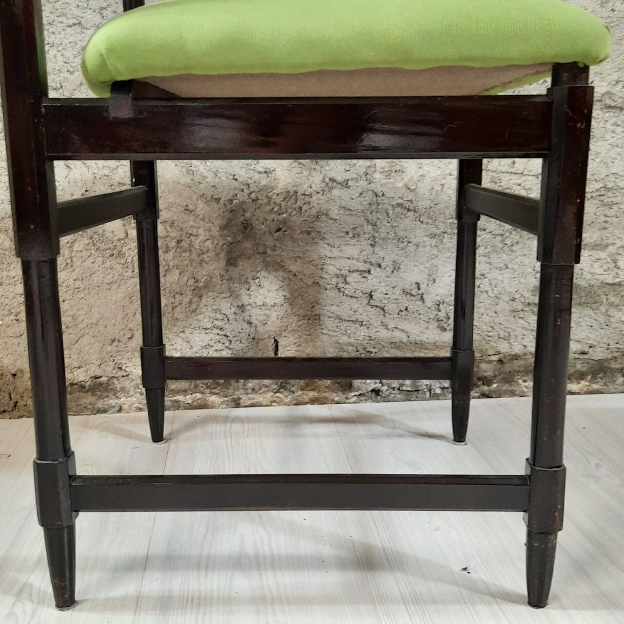 Six 50's chairs - varnished wood