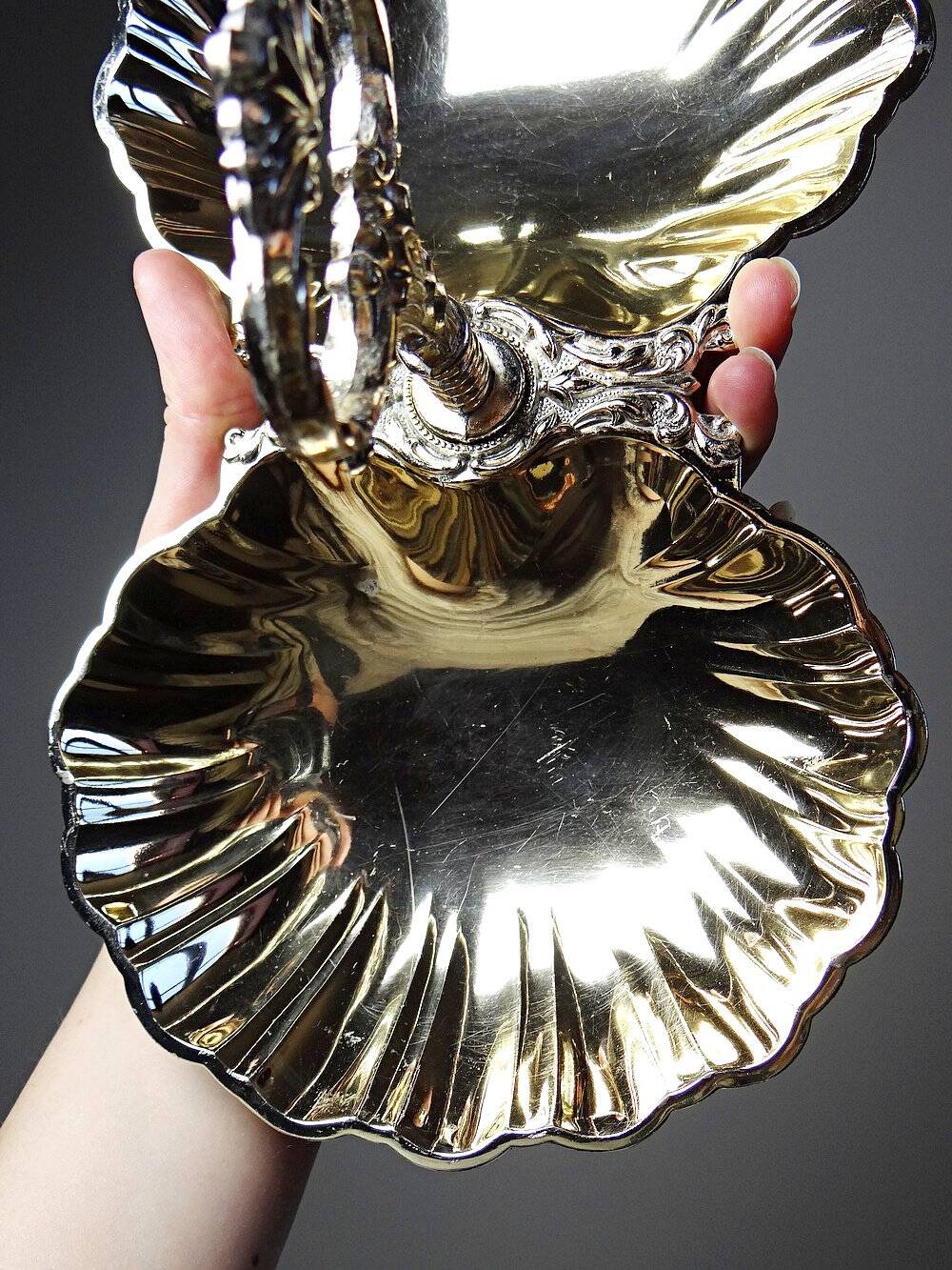 Double old metal gilded shell server vintage 50-70
