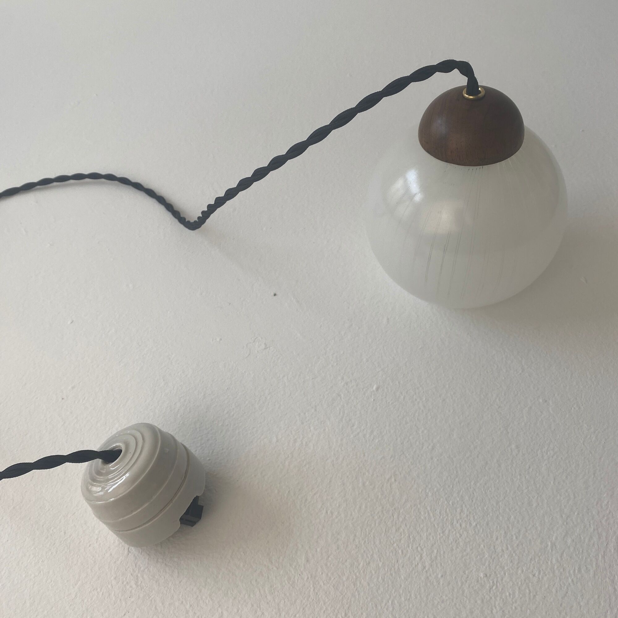 Lot 3 old rifled pendant lamps 1960