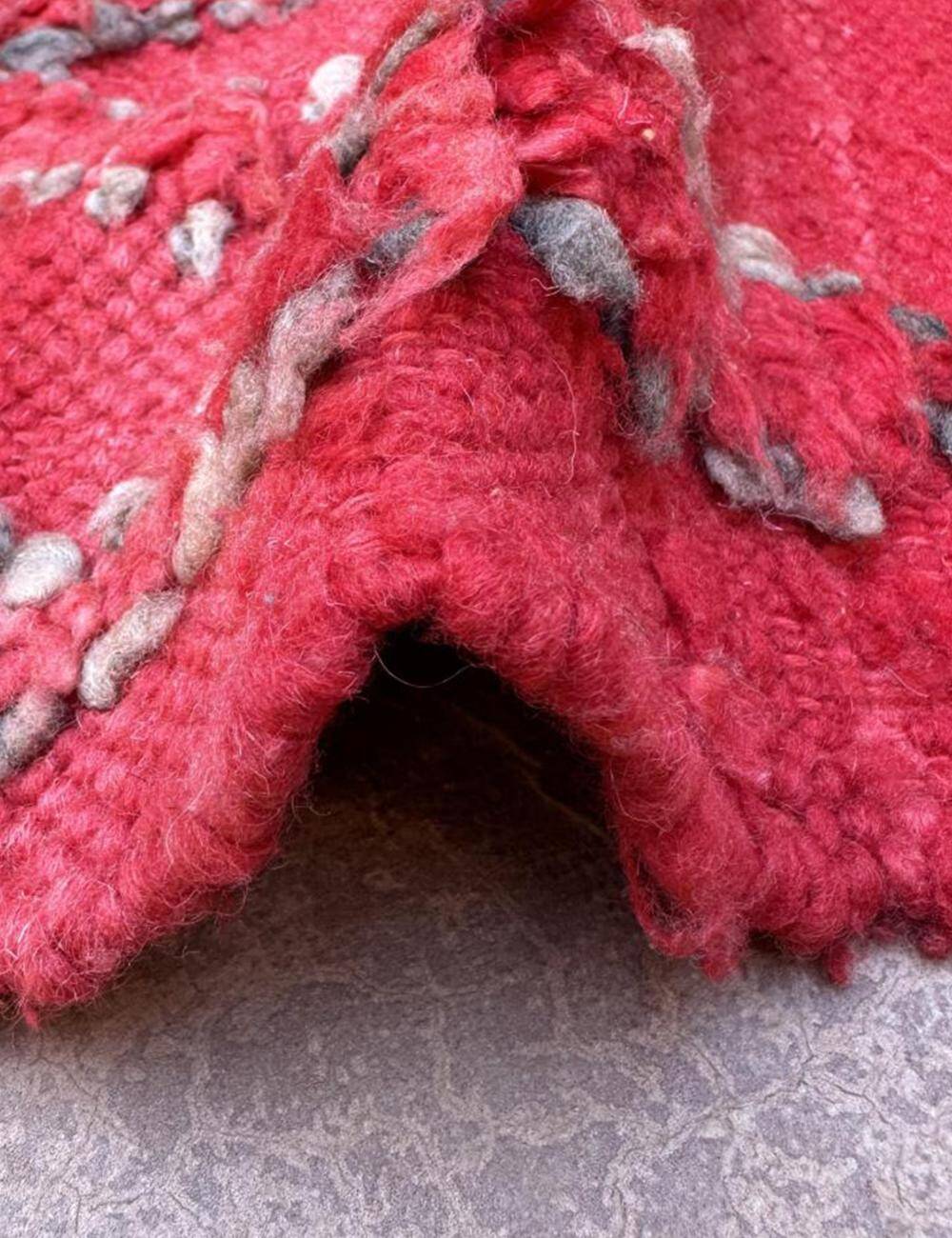 Red Kilim Rug - 405 x 163 cm