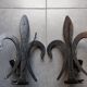 Brutalist iron wall light "fleur de lys"