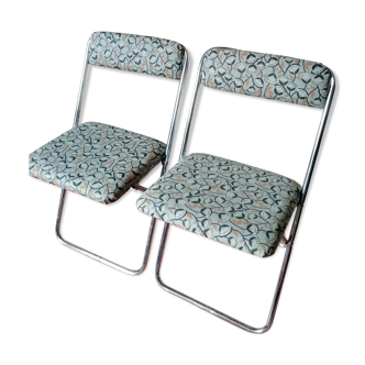 Duo of folding chairs 70s