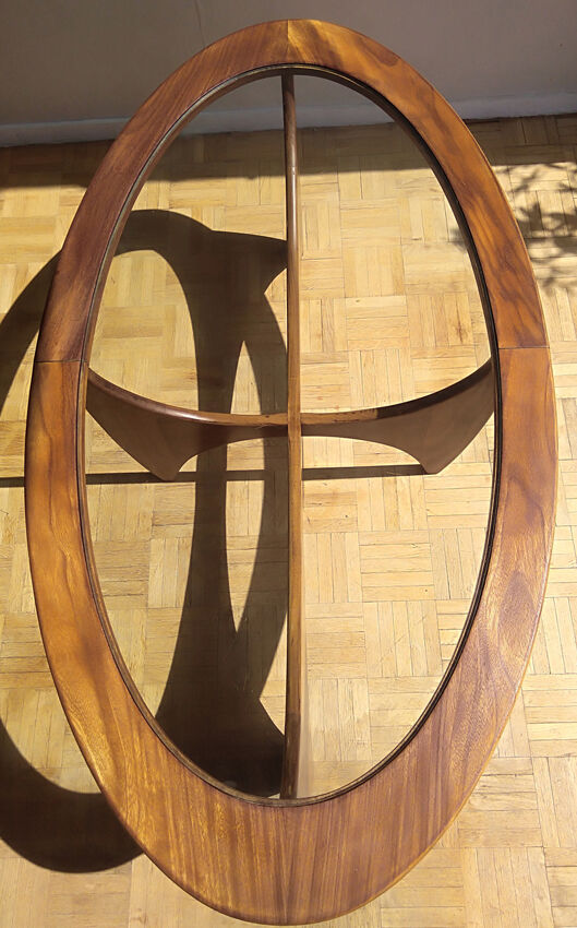 Table basse ovale Astro par Victor Wilkins 1960