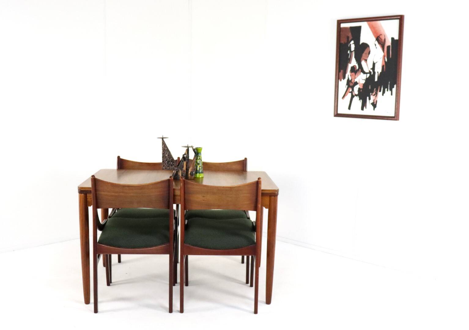 Extendable rectangular dining table in rosewood 'Emmedingen'